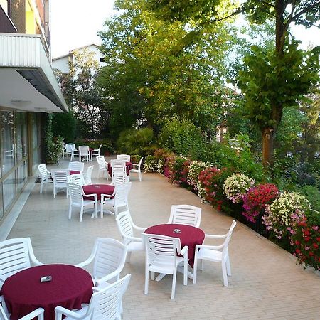 Albergo Ariston Tabiano Terme Bagian luar foto