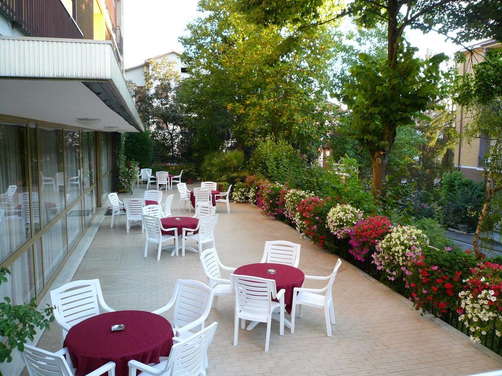 Albergo Ariston Tabiano Terme Bagian luar foto