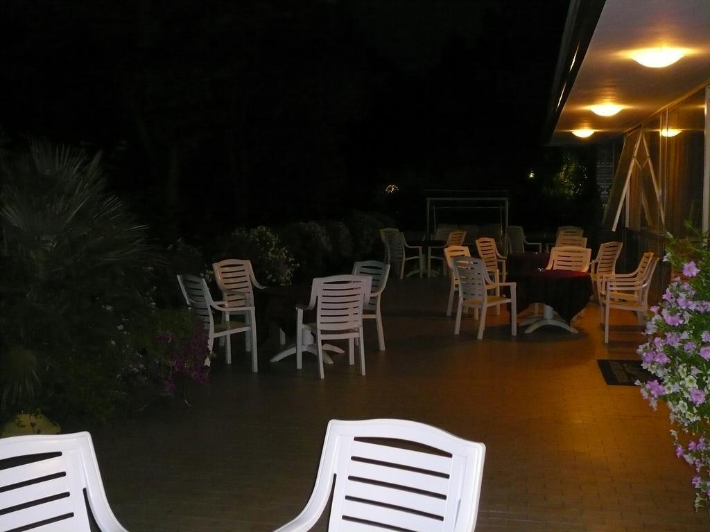 Albergo Ariston Tabiano Terme Bagian luar foto