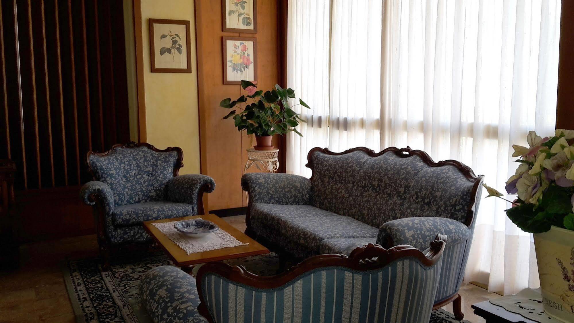 Albergo Ariston Tabiano Terme Bagian luar foto