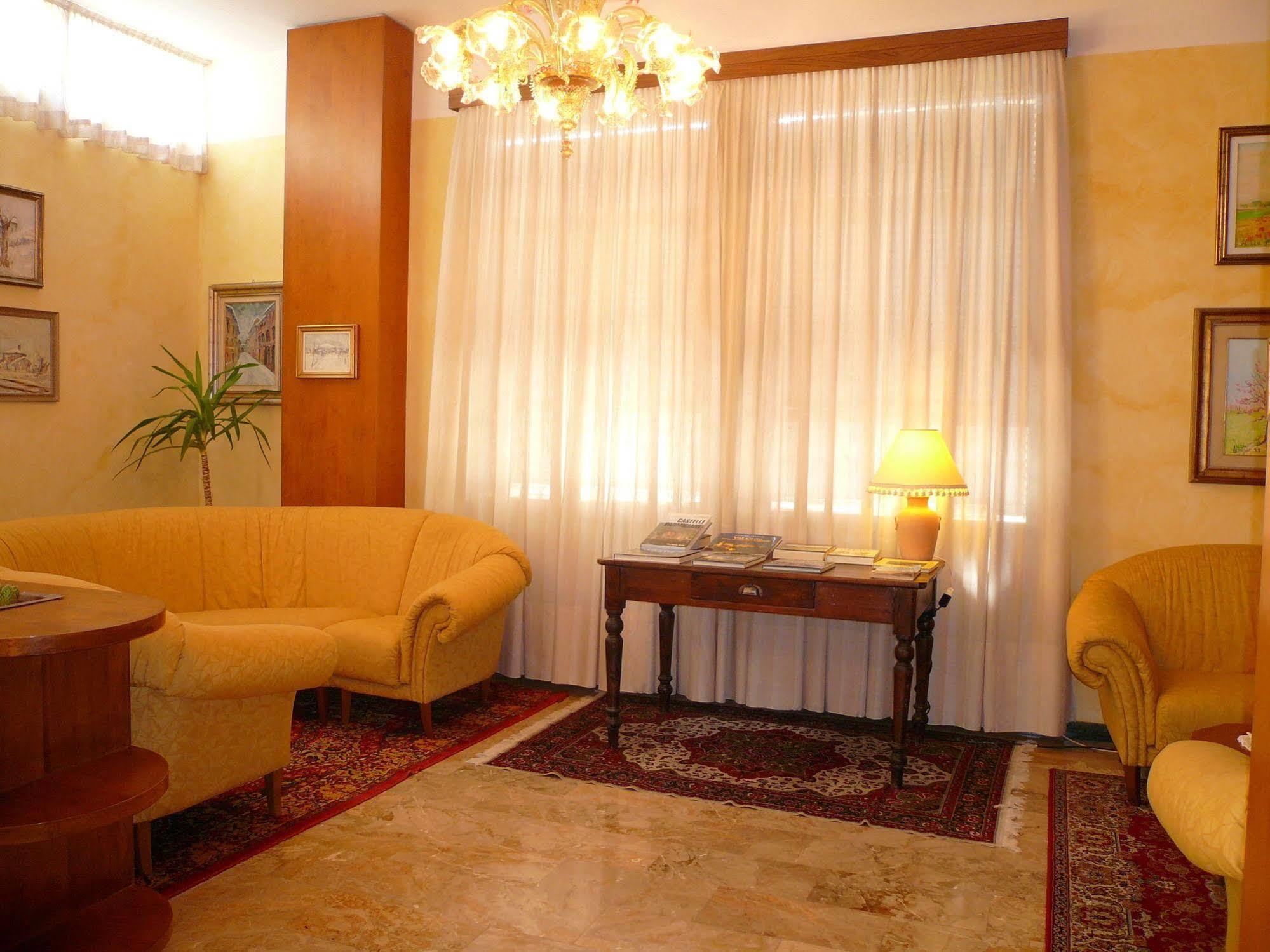 Albergo Ariston Tabiano Terme Bagian luar foto