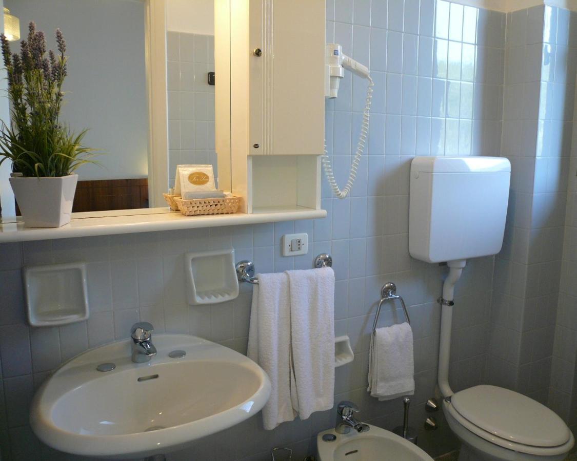 Albergo Ariston Tabiano Terme Bagian luar foto